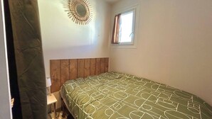 Room - Modern Apartment Near Beach with Balcony in Argelès-sur-Mer (Argelès-sur-Mer)