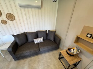 Televisie en een tafeltennistafel