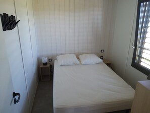 3 bedrooms