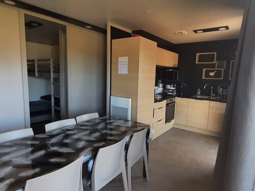 3-bedroom chalet with terrace in green setting