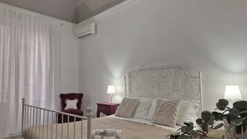 Basic Apartment | Hypo-allergenic bedding, free WiFi