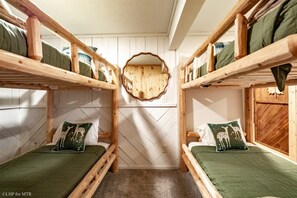 4 habitaciones, wifi gratis y ropa de cama