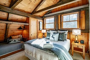 4 bedrooms, free WiFi, bed sheets
