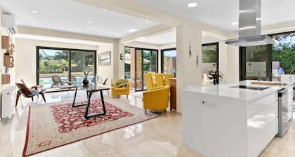Luxury 5 Bedroom Villa Within Aphrodite Hills Golf Resort With Heated Pool