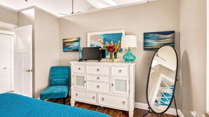 1 dormitorio, escritorio, tabla de planchar con plancha y wifi gratis