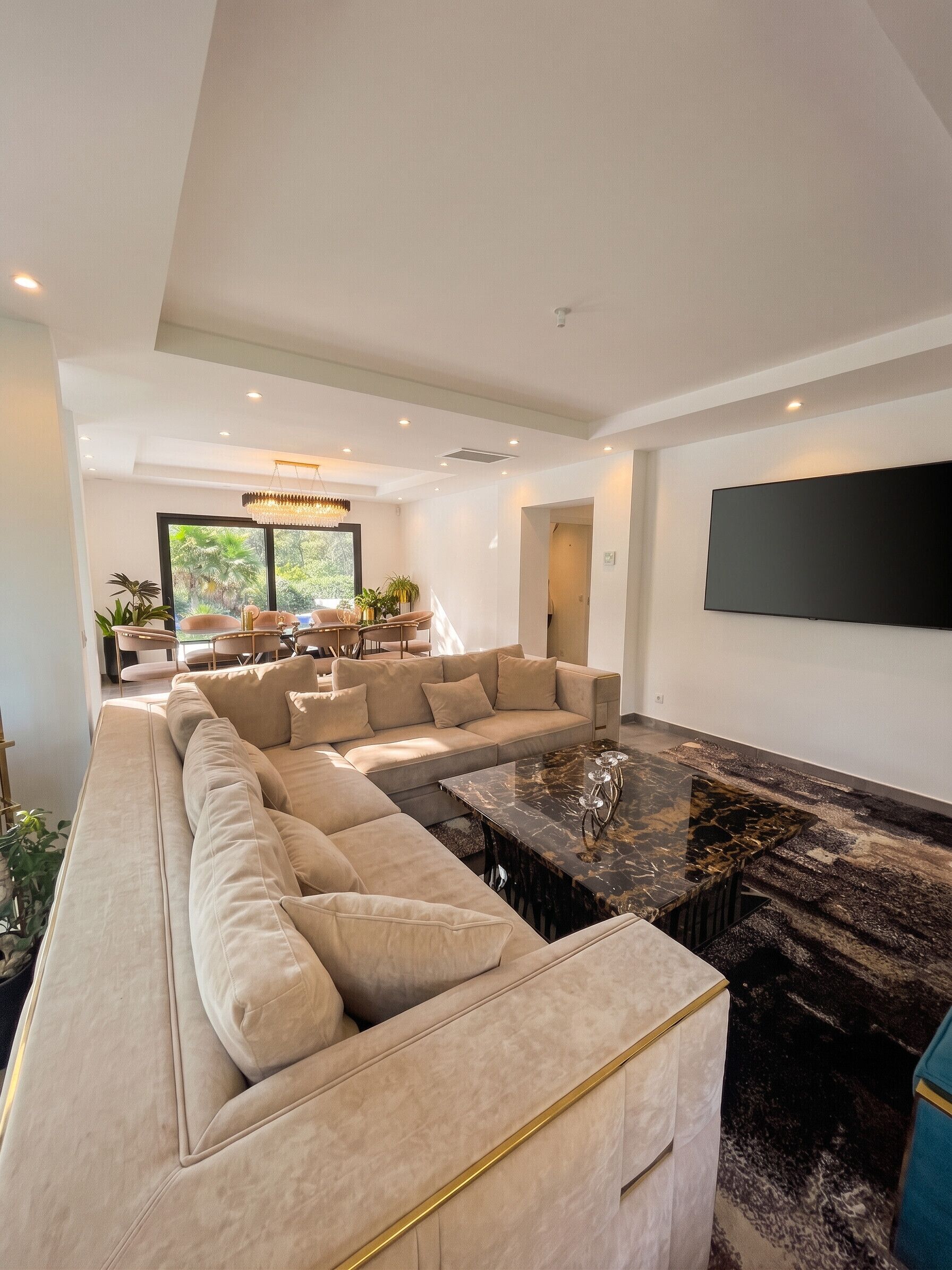 Homerez - Villa With Pool In Nîmes - Nîmes
