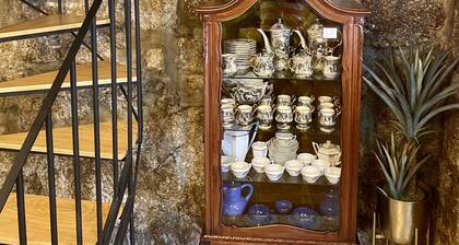 Casa Romã - Moradia em Pedra com Vista Para Parque Natural da Serra da Estrela