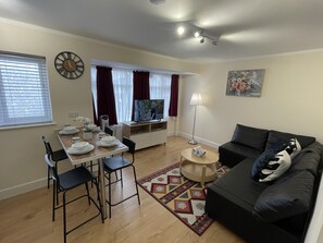 Apartment | Living area | TV - Spacious one Bedroom Apartment With Free Parking (Enfield)
