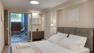 Casa | 3 quartos, escrivaninha