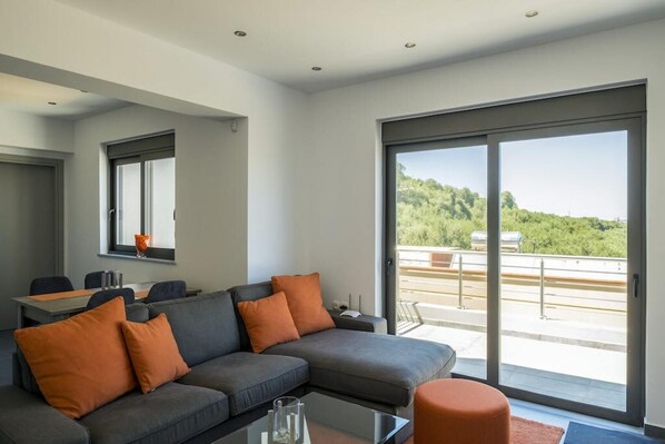 2 bedrooms - Kayzo Luxury Apartment With Pool (Platanias)