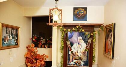 Hotel Sai Varsha