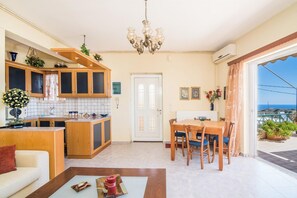 House | 3 bedrooms - Leonidas House With Sea View (Platanias)