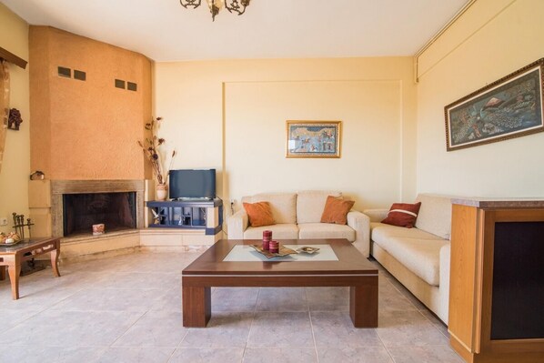 House | 3 bedrooms - Leonidas House With Sea View (Platanias)