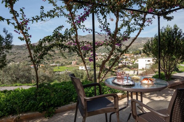 House | 1 bedroom - Peroulakis Traditional House (Platanias)