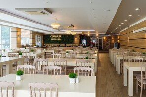 Restaurant - Cevaher Hotel & Suites (Yomra)