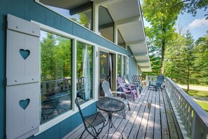 House (4 Bedrooms) | Interior - Winhall Home w/ Sauna < 1 Mi to Stratton Mountain! (Bondville)