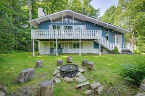 Interior - Winhall Home w/ Sauna < 1 Mi to Stratton Mountain! (Bondville)