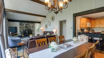 Rumah (4 Bedrooms) | Interior