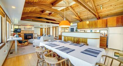 Oceanfront Irish Beach Home: Private Beach Access!