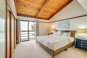 House (3 Bedrooms) | Interior - Oceanfront Irish Beach Home: Private Beach Access! (Manchester)