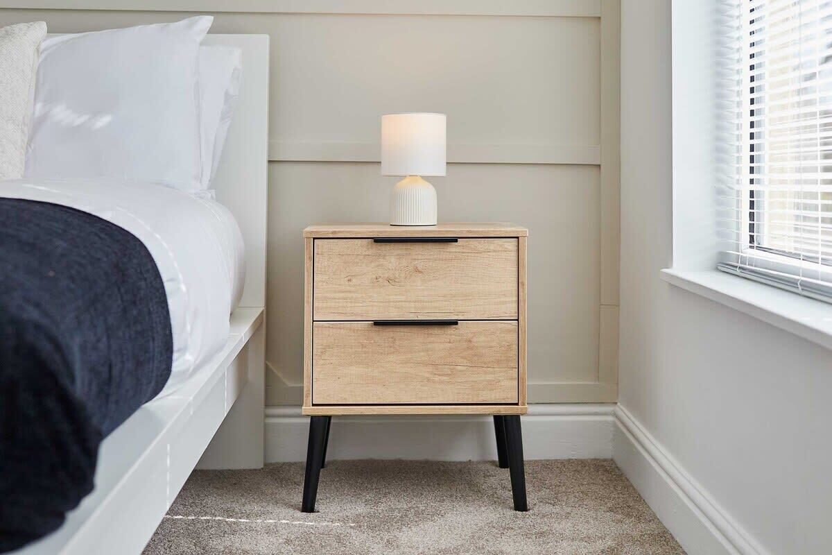 3 soverom, skrivebord, strykejern/-brett og wi-fi