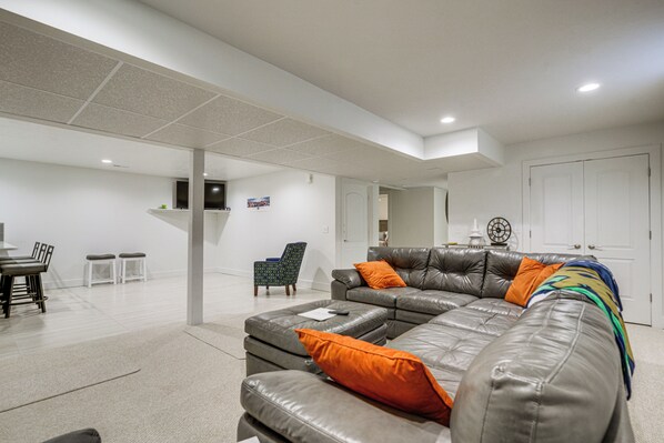 Apartment (1 Bedroom) | Interior