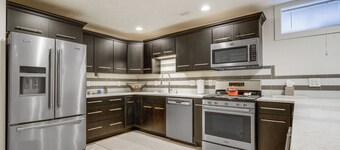 Convenient North Bend Apt: Half-mi to Notre Dame!