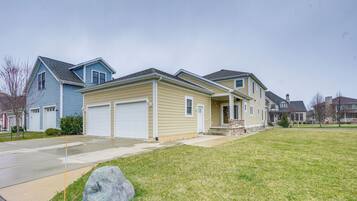 Apartment (1 Bedroom) | Interior