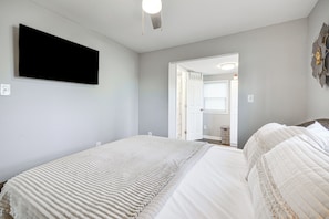 House (2 Bedrooms) | Interior - Updated Jamestown Home - 5 Mi to Hpu! (Jamestown)