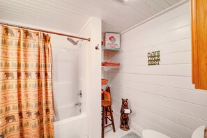 House (3 Bedrooms) | Interior - Cozy Family Cabin w/ Hot Tub - 10 Mi to App State! (Deep Gap)