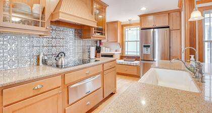 Waterfront Buckeye Lake House: Deck + Views!