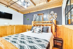 Apartment (0 Bedroom) | Interior