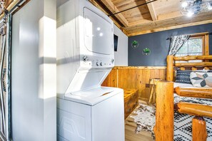 Apartment (0 Bedroom) | Interior