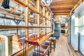 Interior - Serene & Cozy Studio Cabin: Walk to Norfork Lake! (Elizabeth)