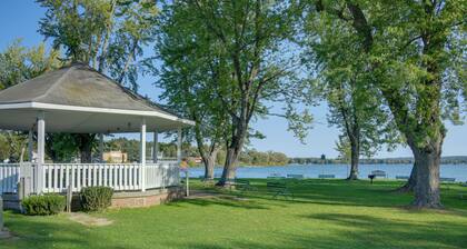 Balcony + Scenic Views: Chautauqua Lake Retreat