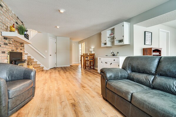 House (4 Bedrooms) | Interior