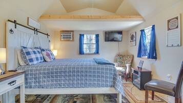 Apartment (0 Bedroom) | Interior