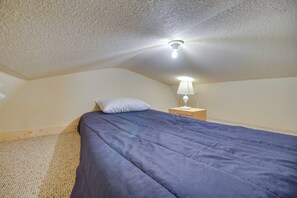 Apartment (0 Bedroom) | Interior
