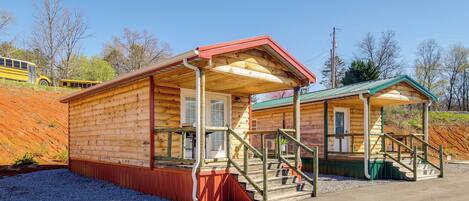 House (1 Bedroom) | Front of property