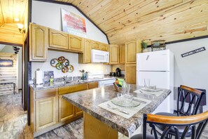 Rumah (1 Bedroom) | Interior