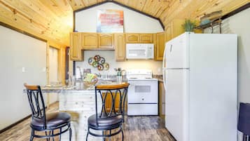 House (1 Bedroom) | Interior