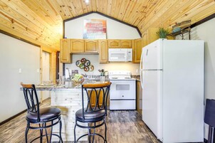 House (1 Bedroom) | Interior