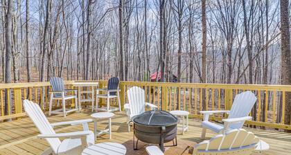 Bright Family Cabin in Lost City w/ Expansive Deck