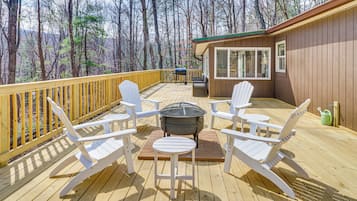 House (3 Bedrooms) | Front of property