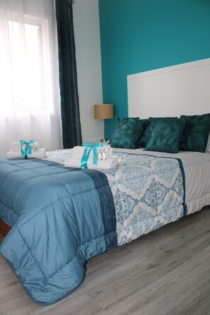 2 間睡房、熨斗/熨衫板、Wi-Fi、床單