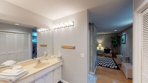 Rumah, 4 kamar tidur | Kamar mandi | Handuk