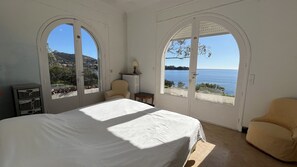 4 habitaciones y caja de seguridad en la habitación 