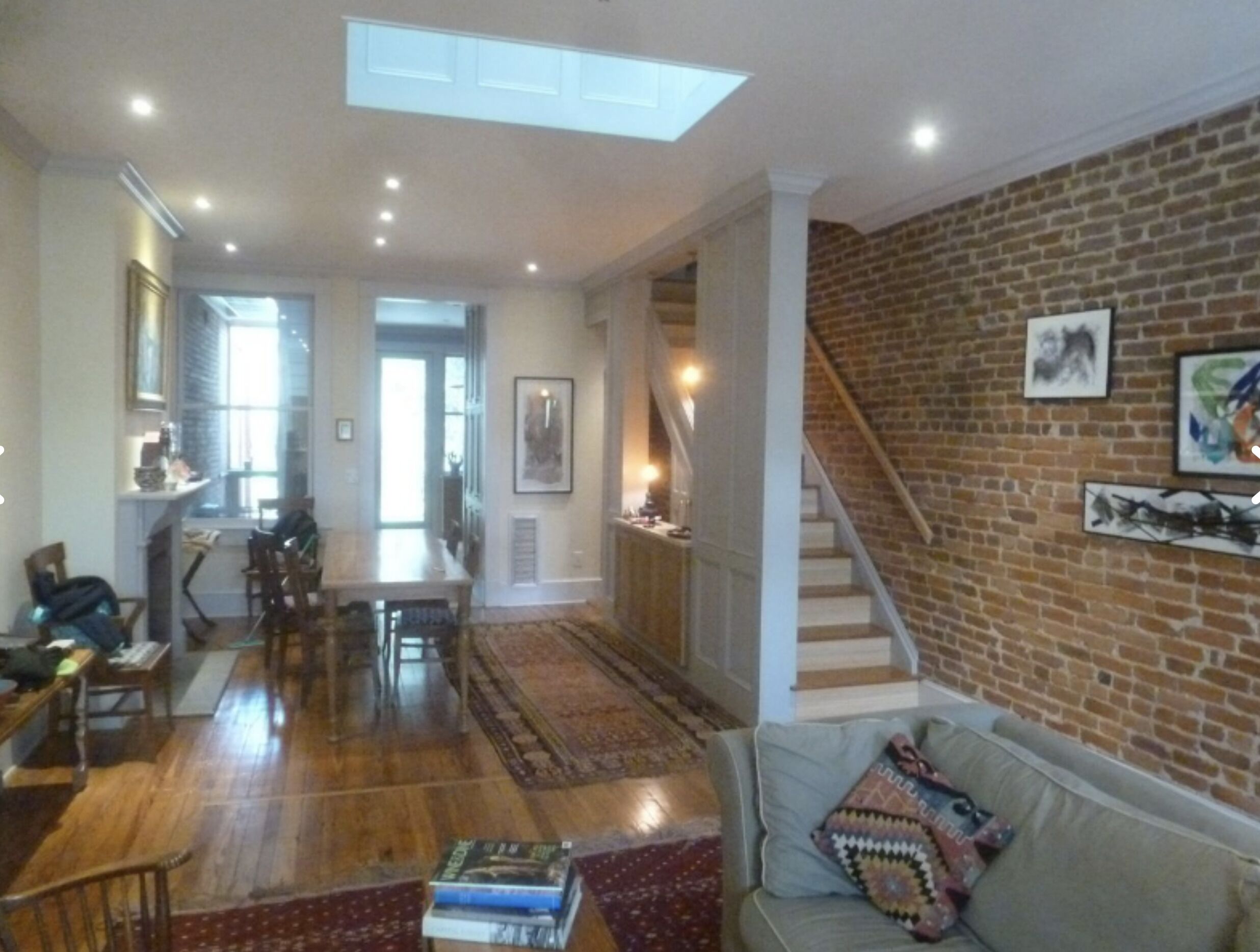 Capitol Hill townhouse near Union Station with parking.  3 wks min -8wks max. 