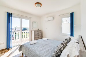 3 soverom, strykejern/-brett, wi-fi og sengetøy