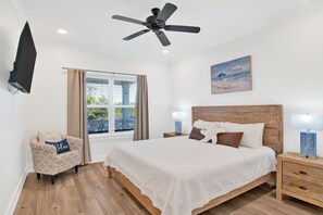 3 chambres, fer et planche à repasser, Wi-Fi gratuit, draps fournis